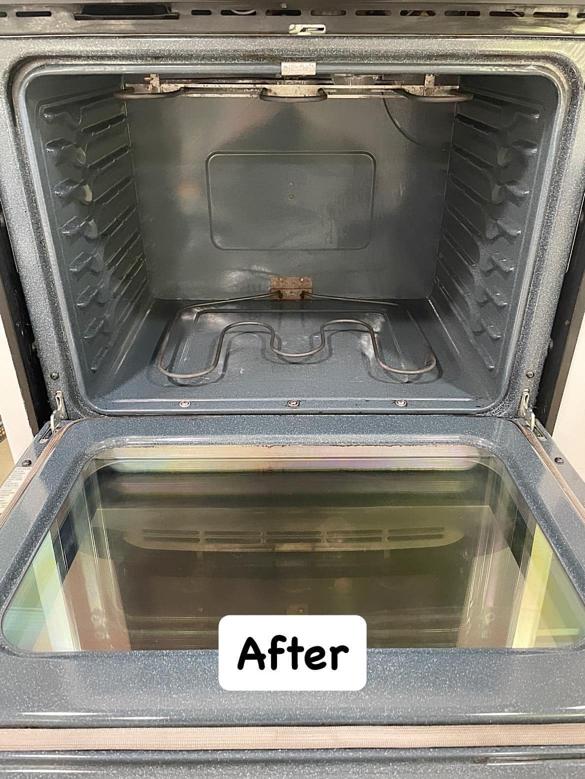 Oven after professional cleaning